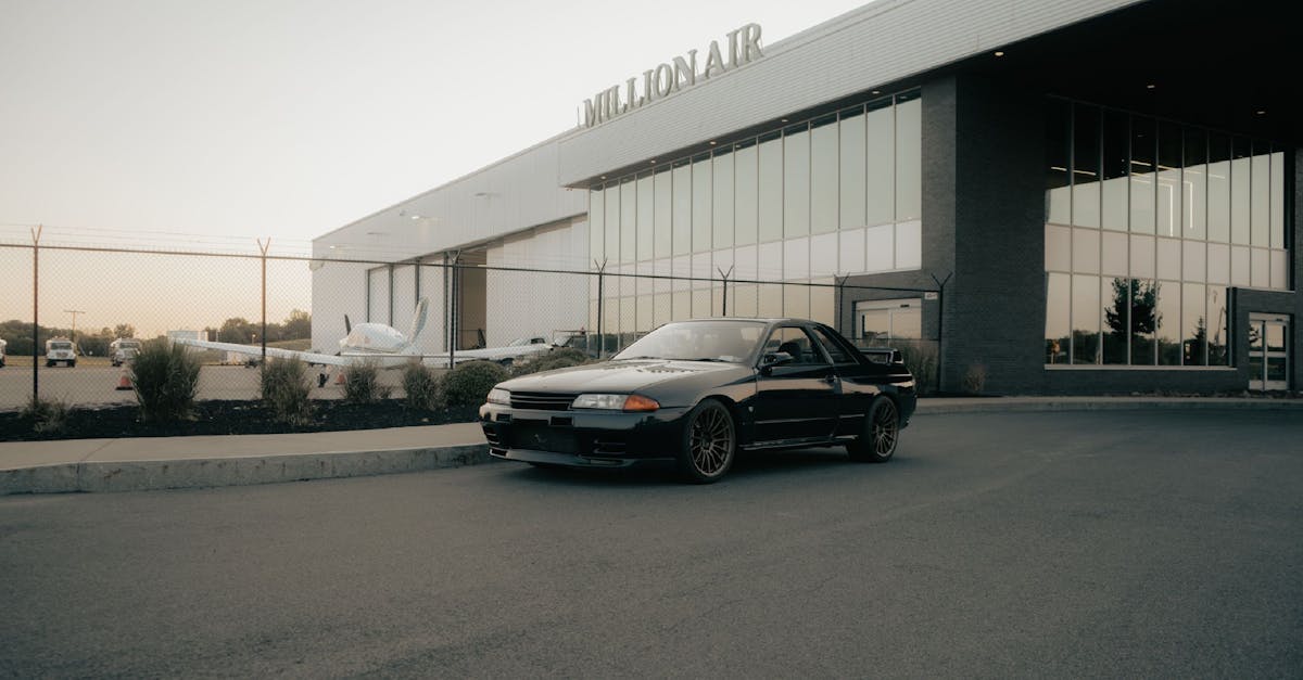 Comparing Convertible Rentals: Budget vs Luxury